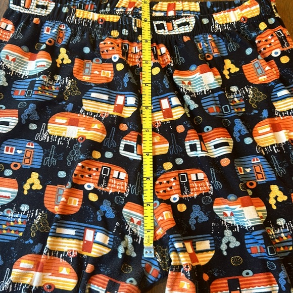 Vintage Trailers One Size Fits Most Leggings - Picture 5 of 7